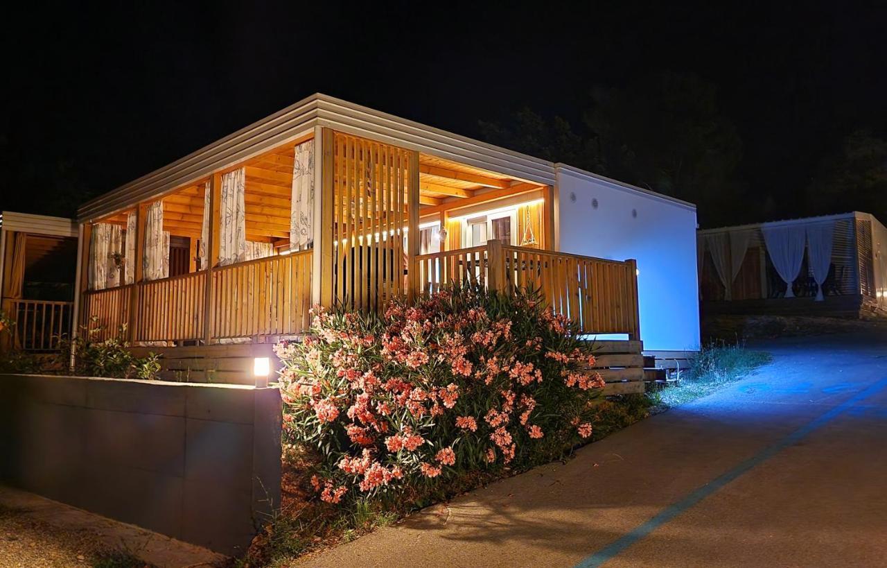 Privilege Resorts Exclusive Camping Villas Selce Exterior foto